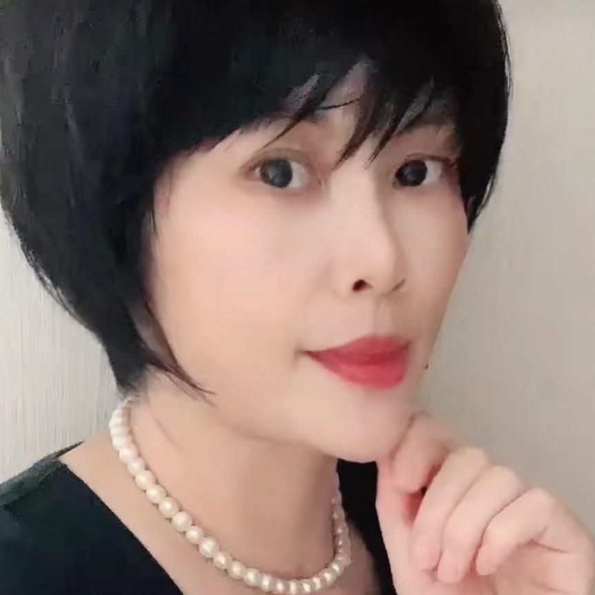 王梅🌸