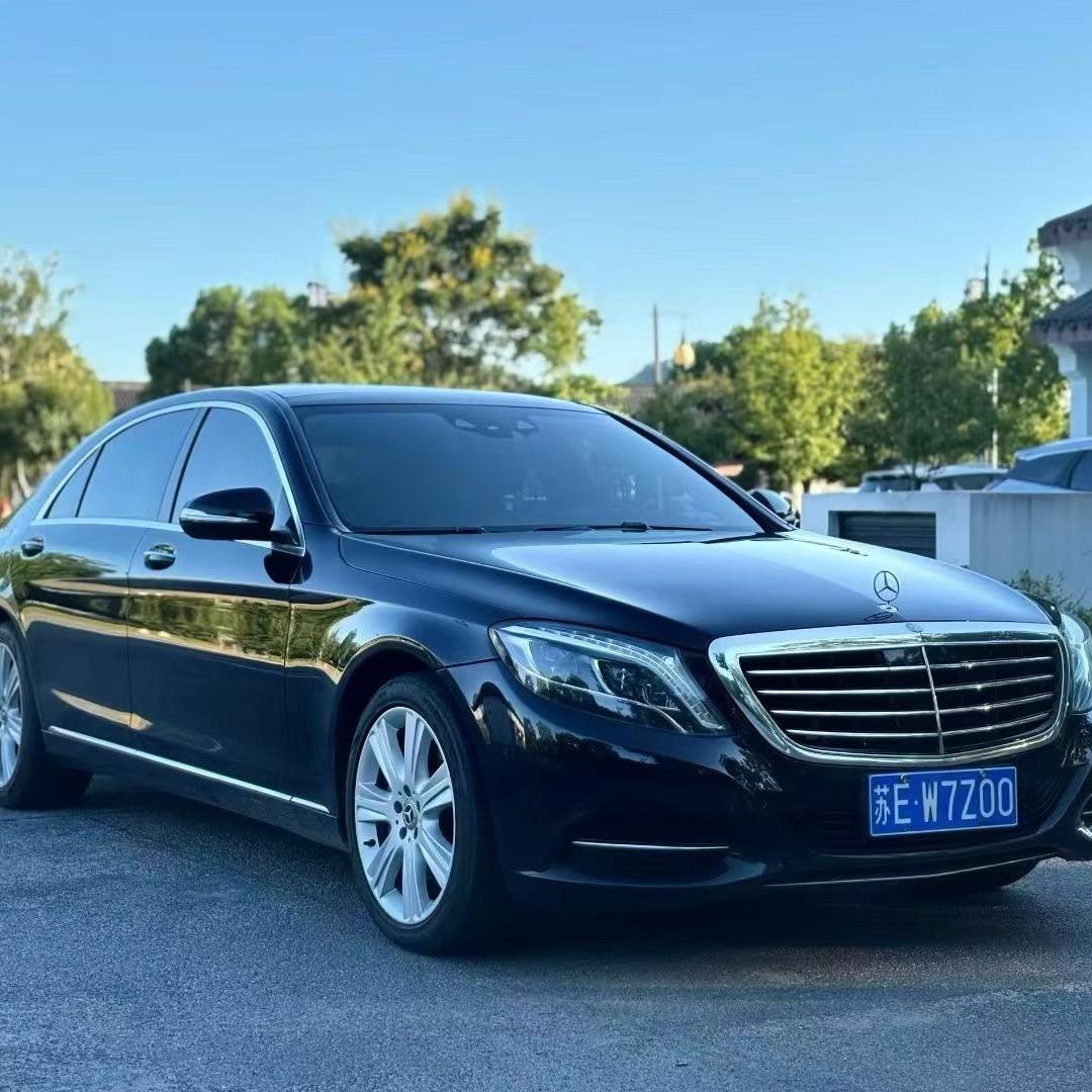国鑫车行（专业奔驰s 迈巴赫)