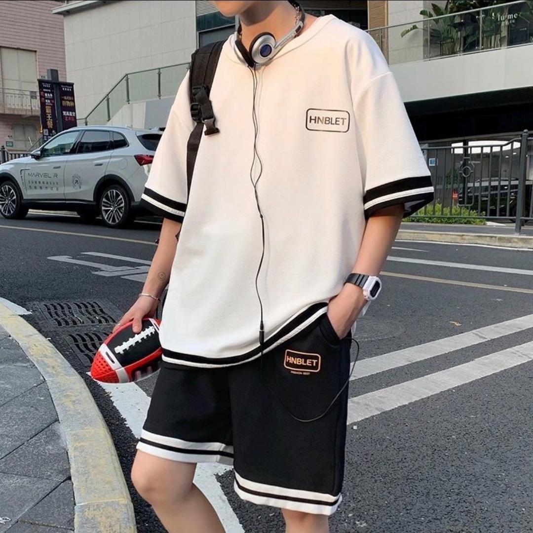 白衣少年服饰