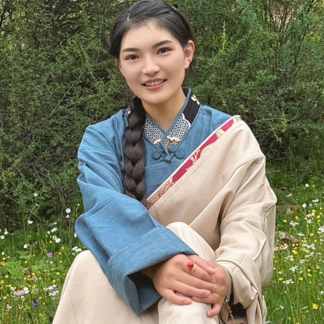 小泽杨 💃