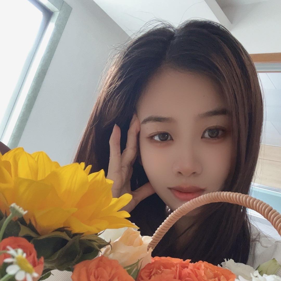 杨小小