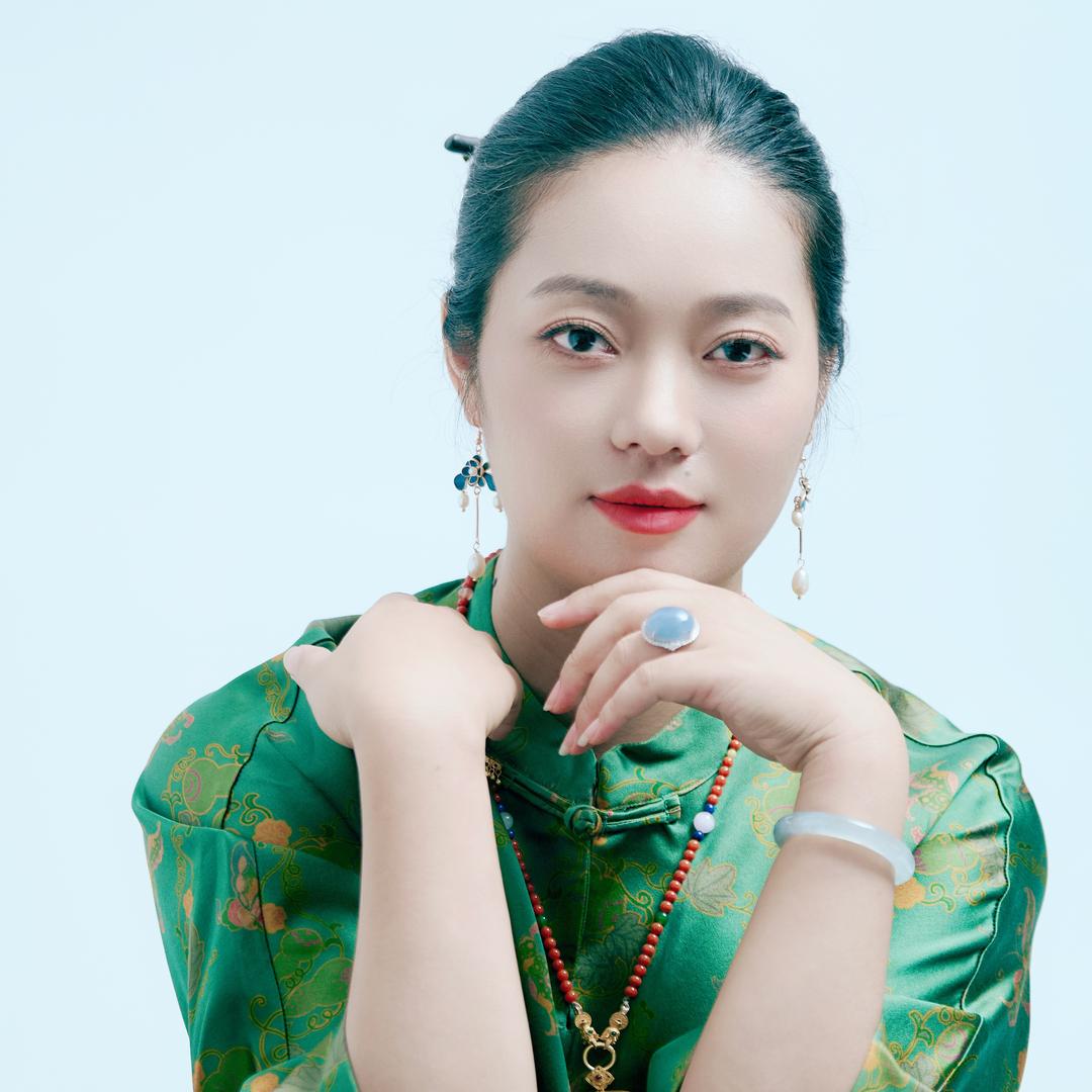 玩珠姐姐燕子—绍兴慕臻珠宝