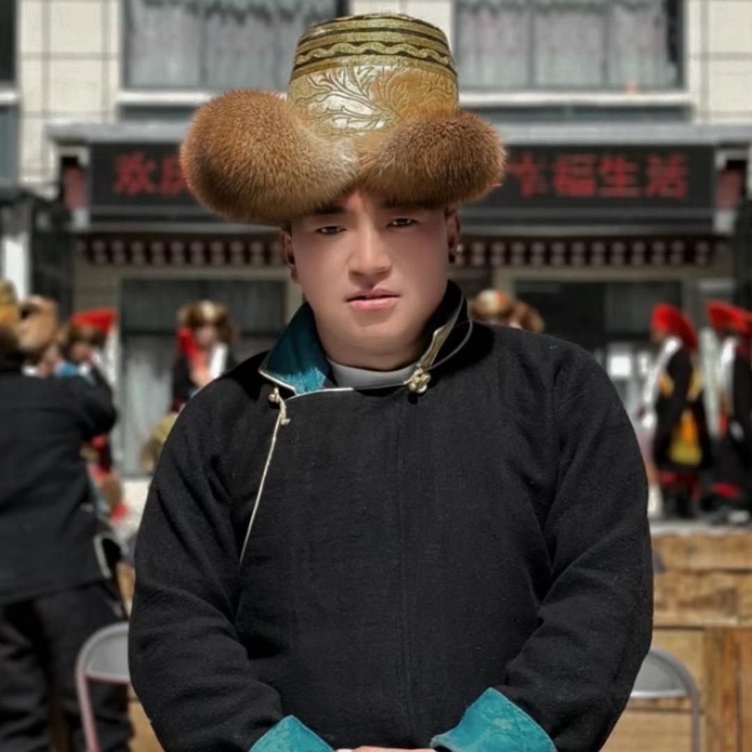 ࿐扎西旺久
