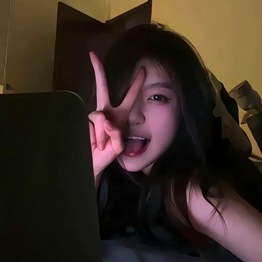 J`🦋