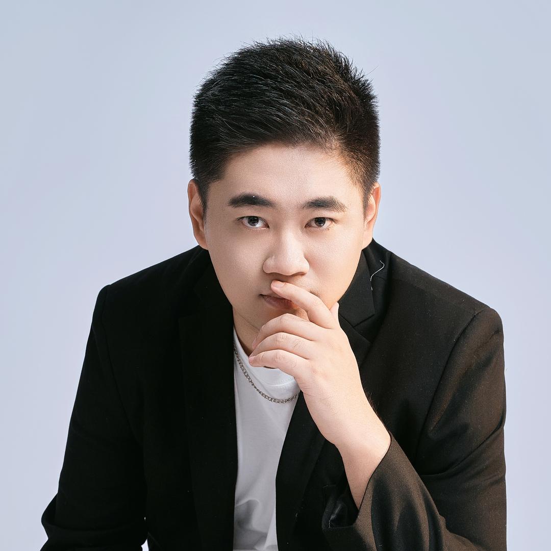 张博睿