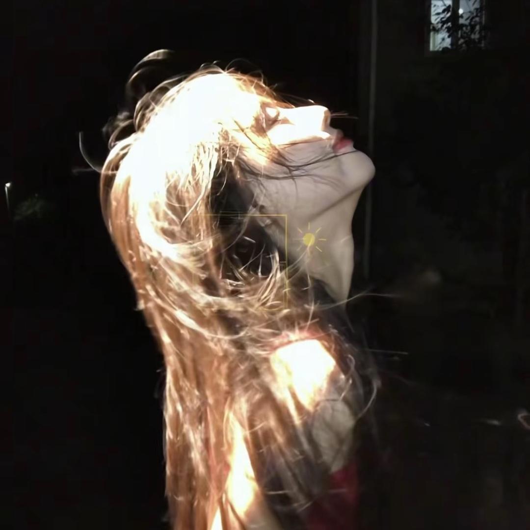 一点点咯