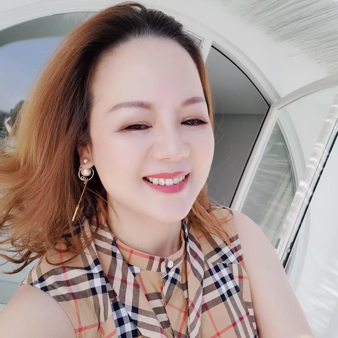 翁红