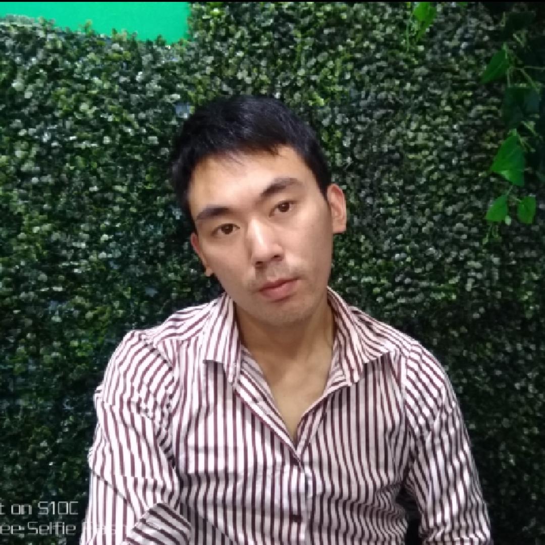 利川市烫发牟章