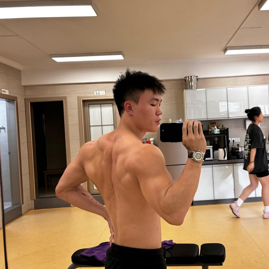 龙大大🌻