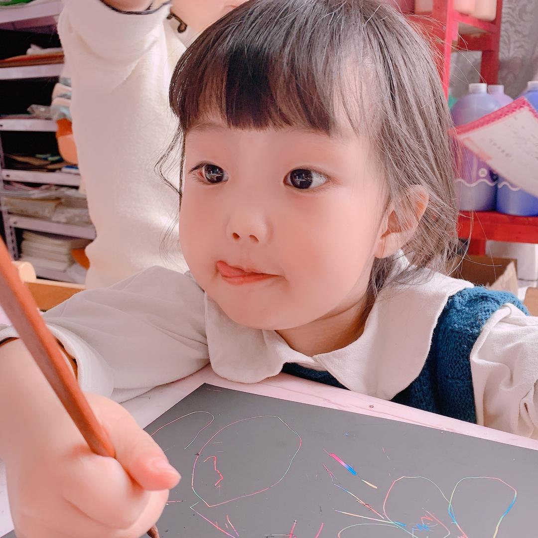心里能不能阳光点❥