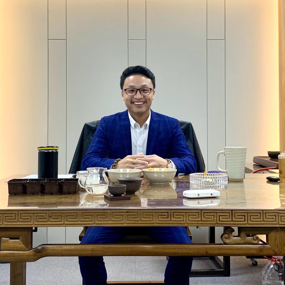 龙龙老师