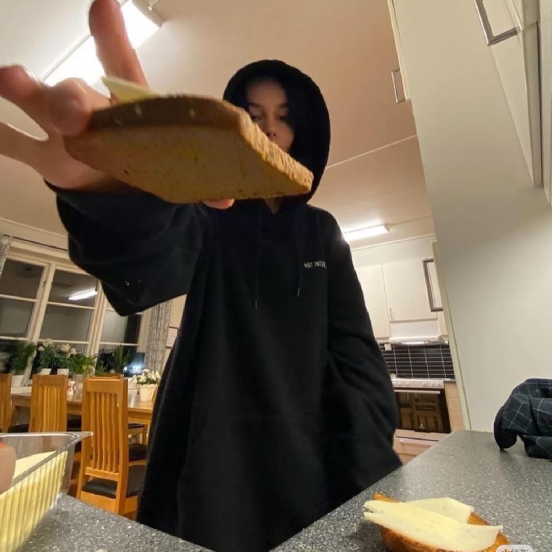 木辛zi.
