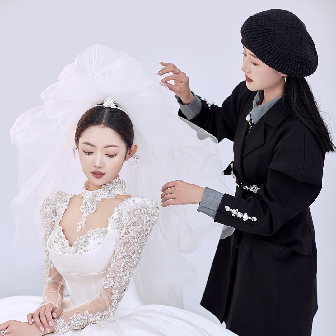 新津希恩•婚纱礼服馆 婚纱摄影