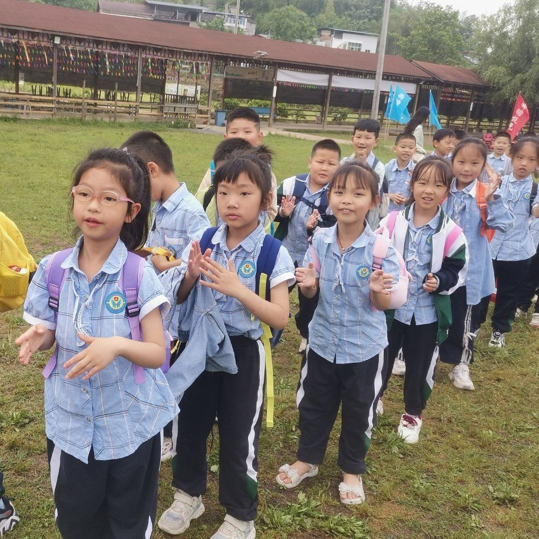 梓萱同学