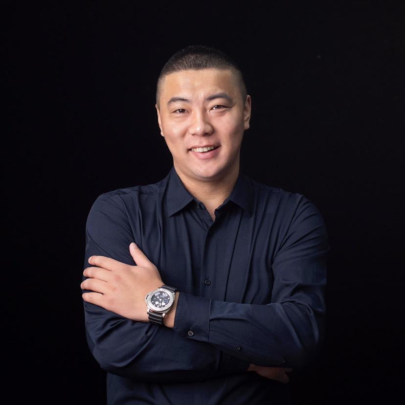 闯哥谈商