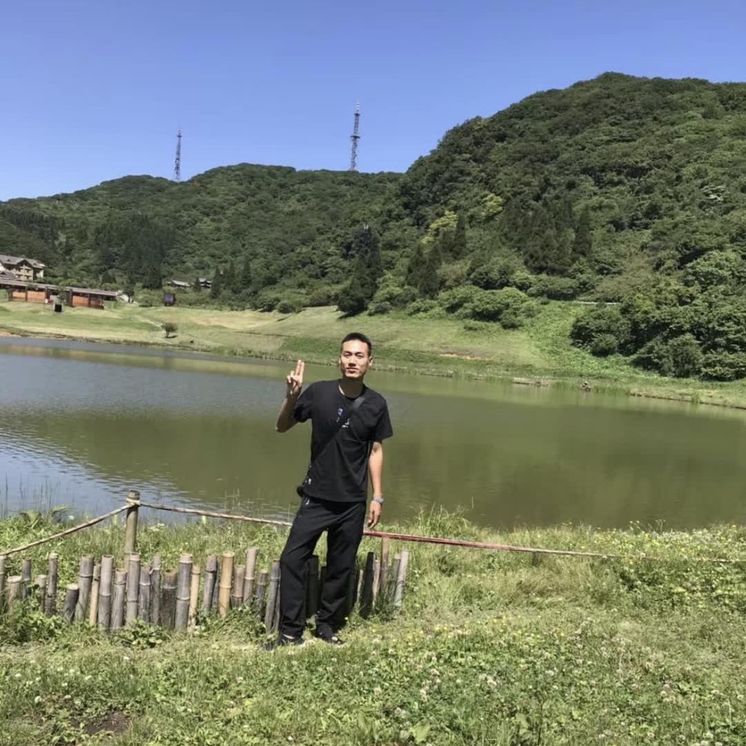 南庆二手车（吴友伦）