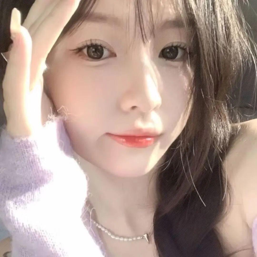 多重集饰美甲钻饰品店