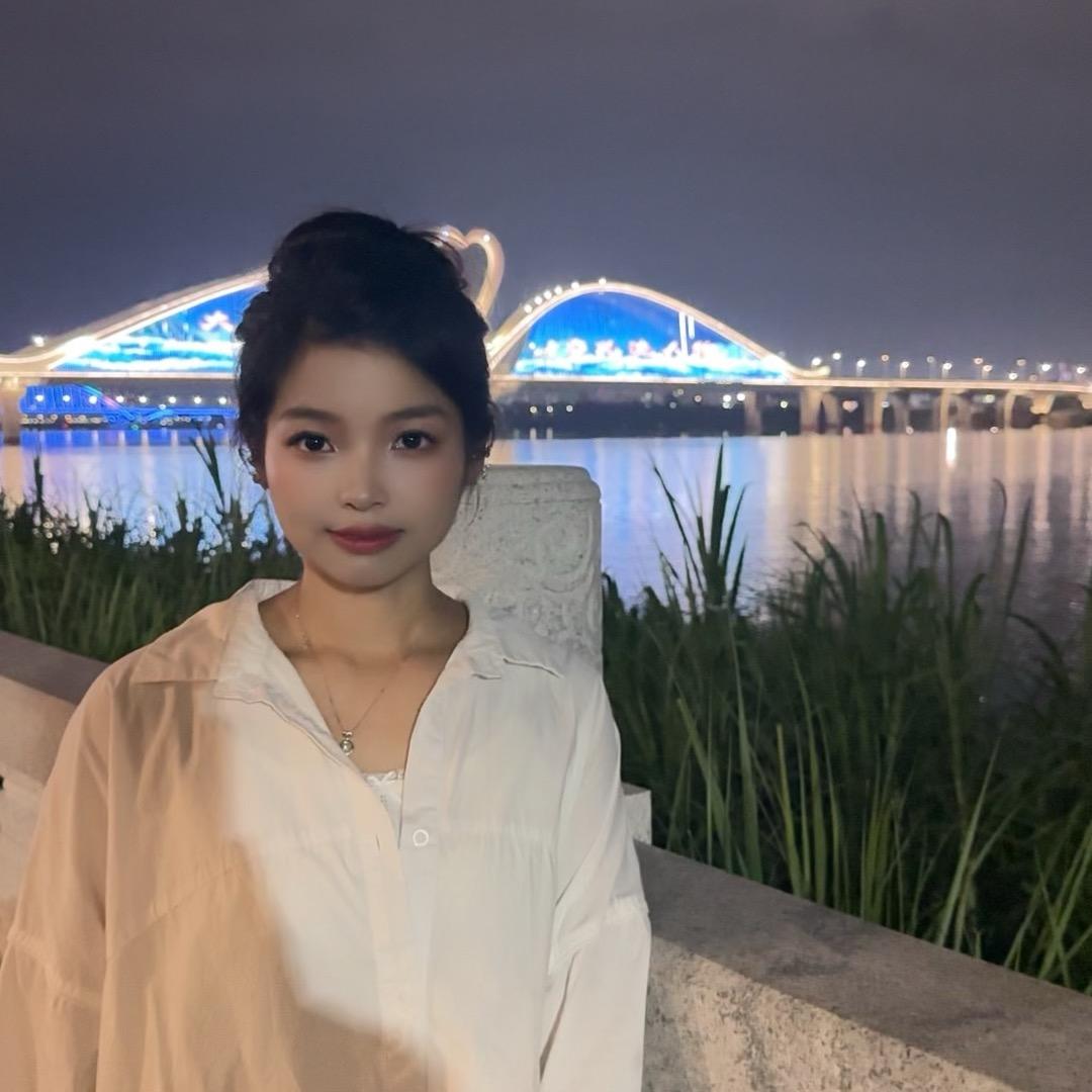 抬头望天空它能容纳你的所有