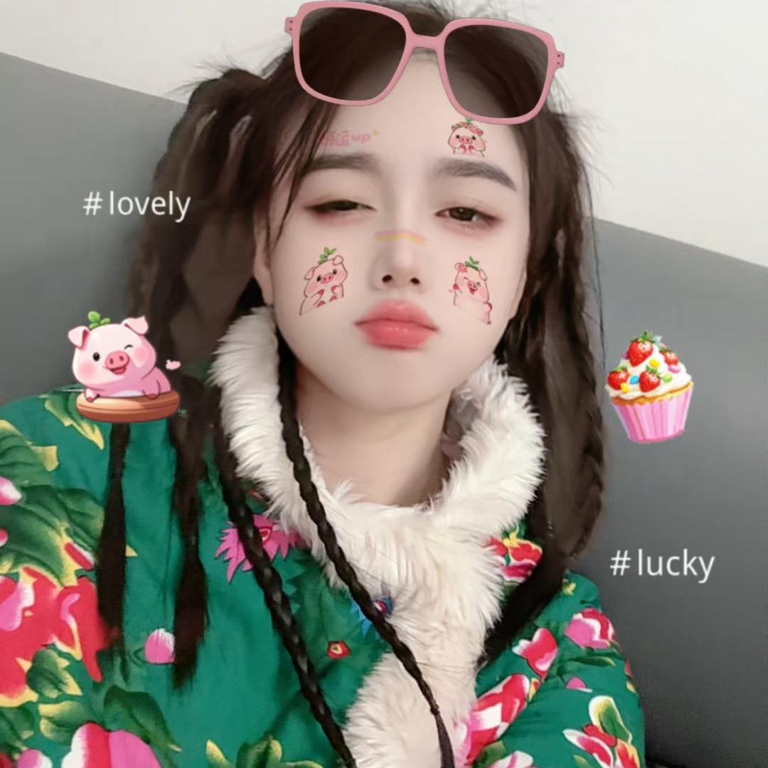 彤彤、