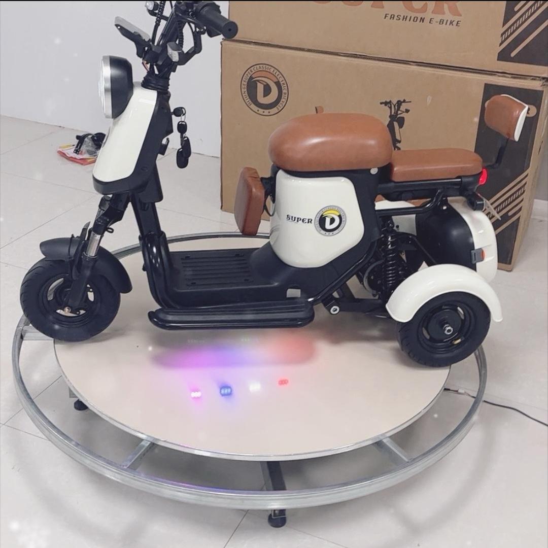 弘扬高端电动车坊