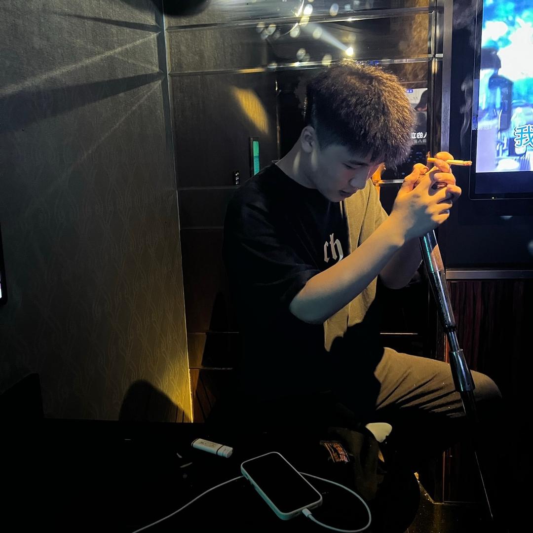 兀