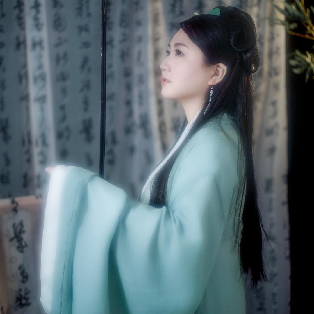 婚礼主持人思琪