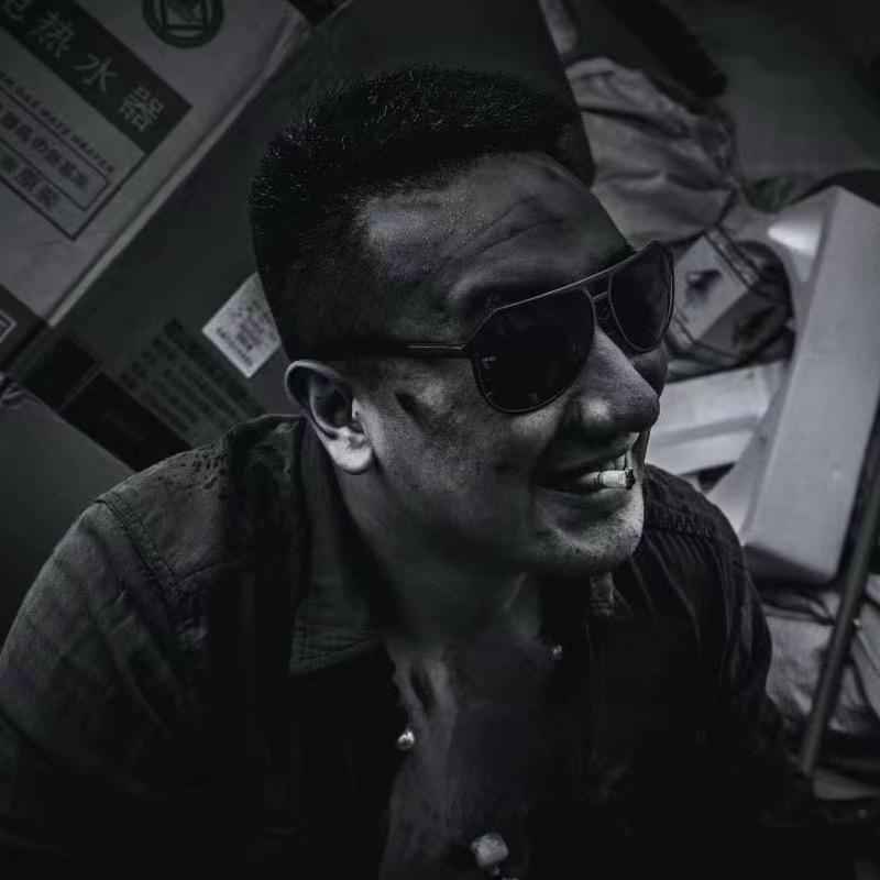 「 半山听雨」亿伟