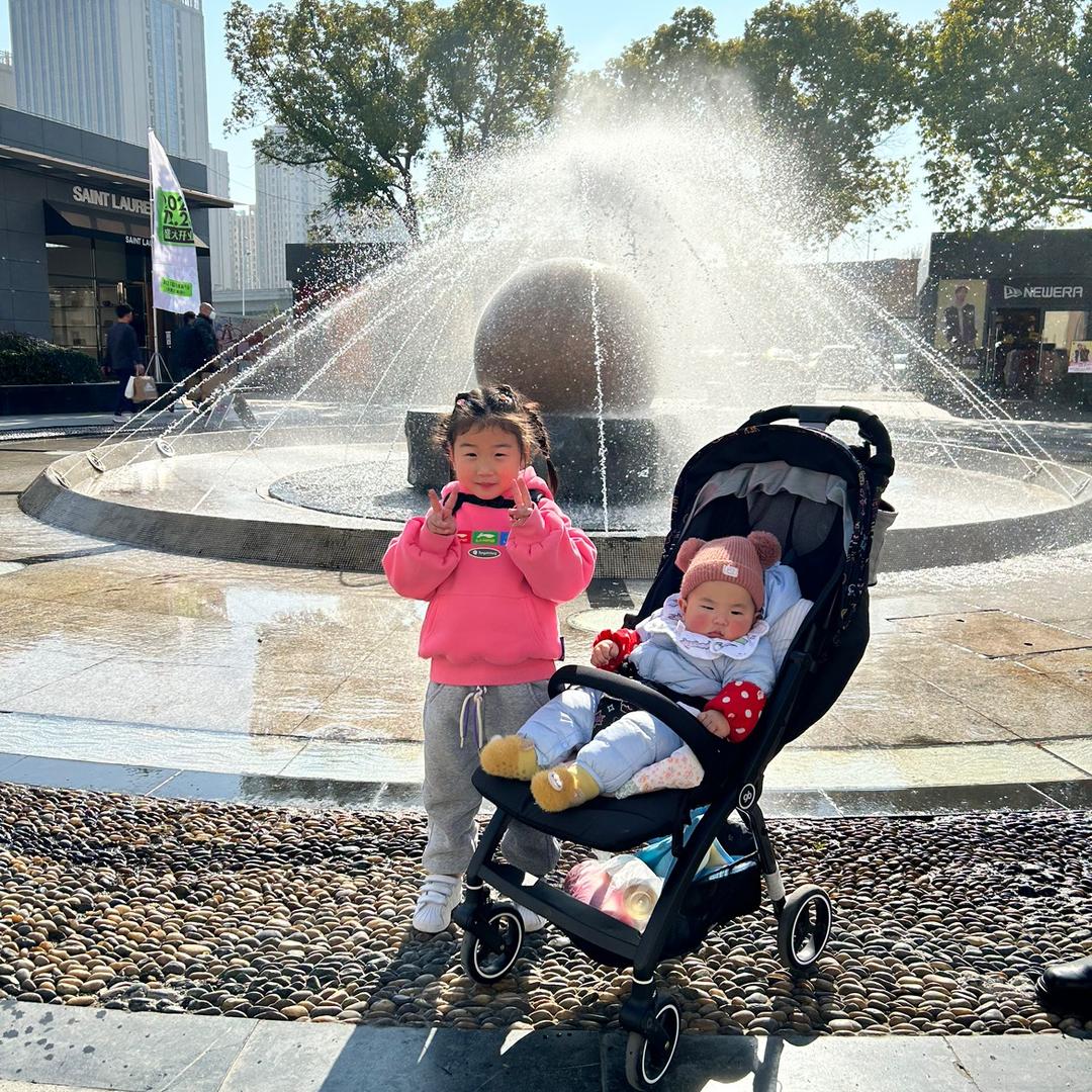 👄👄安稳过现实