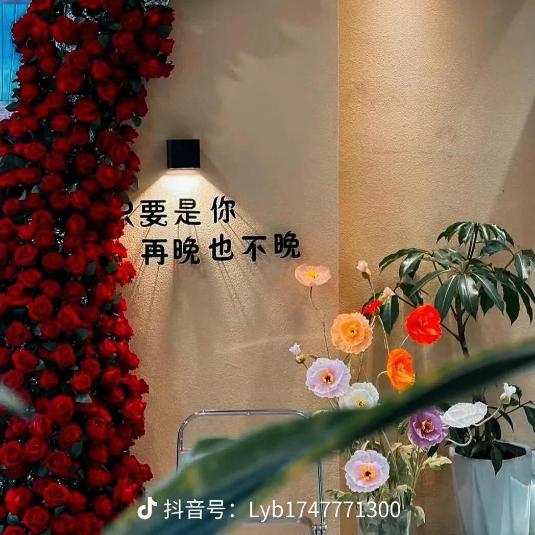 小娜娜🦋🎉