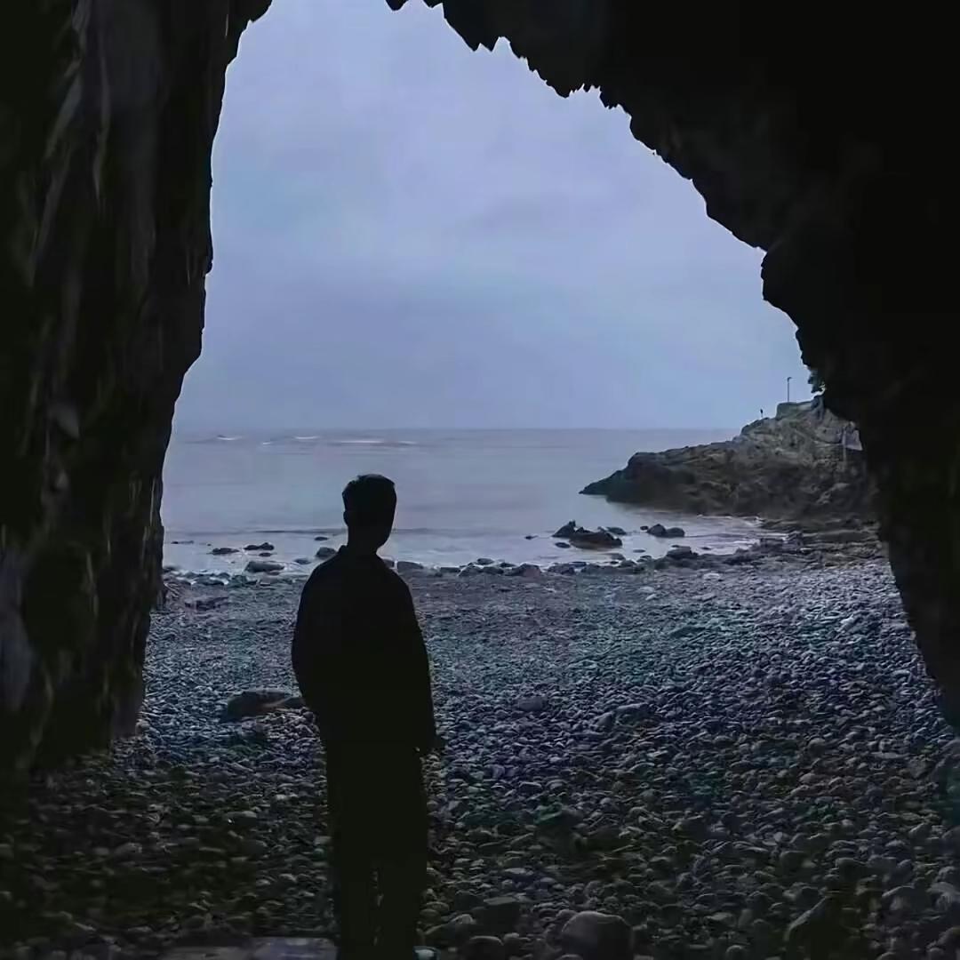︴