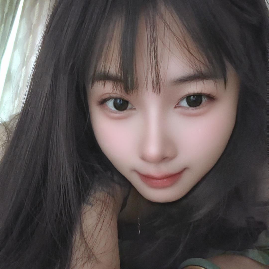 请叫我小pig猪蹄欣🐷爷