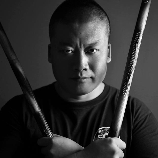 短棍乌托邦