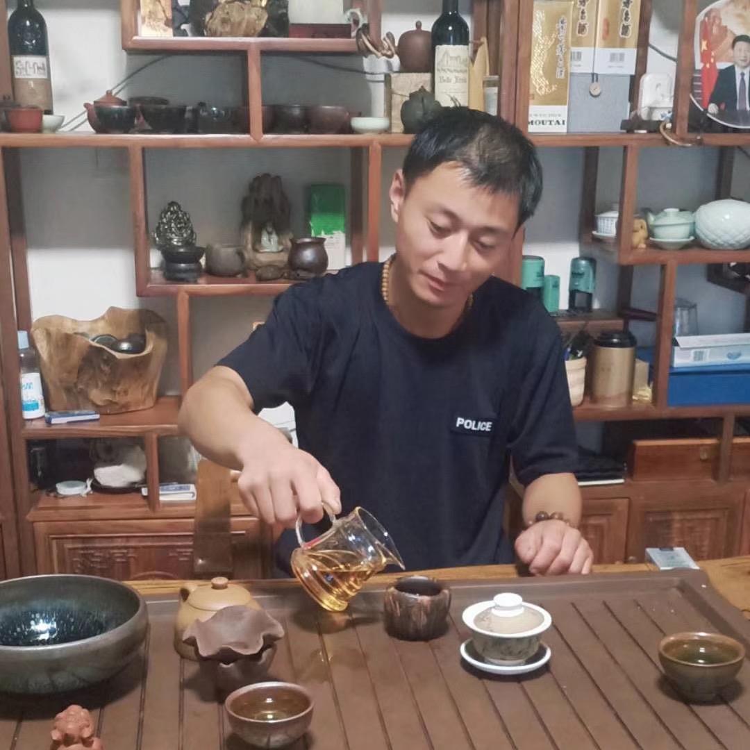 张先生