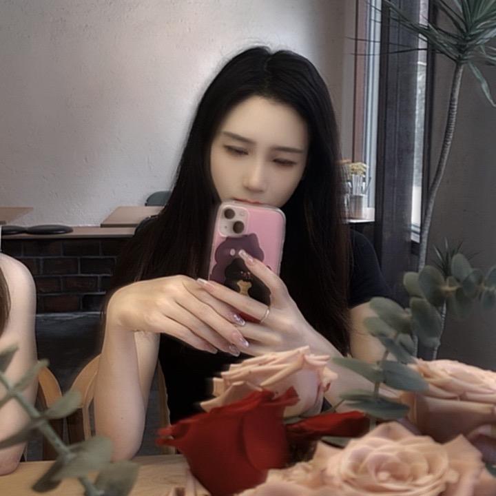 周 77