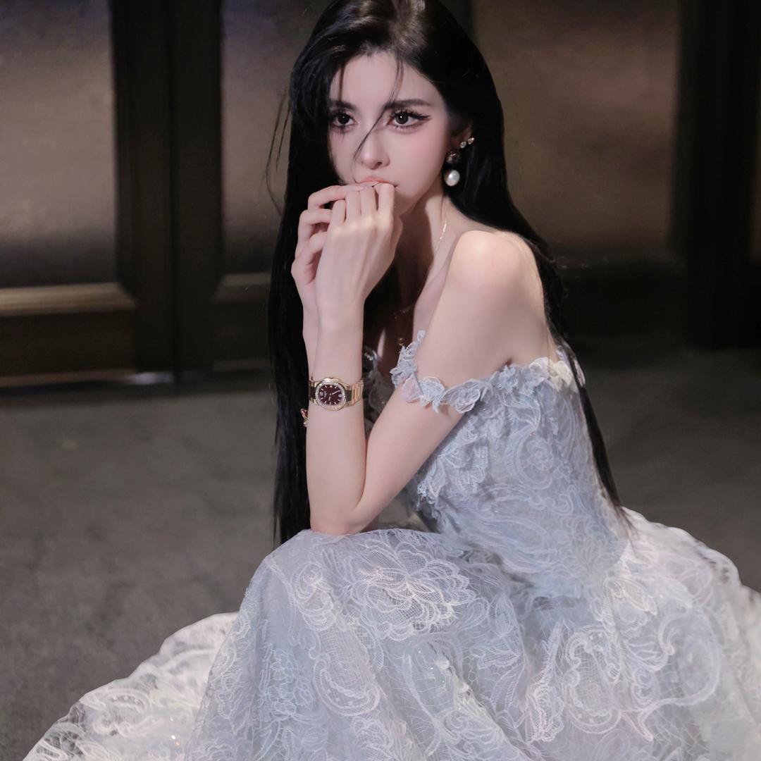 魏凡舒baby轻奢女装