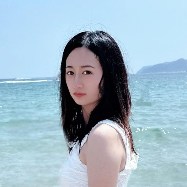 欣怼怼