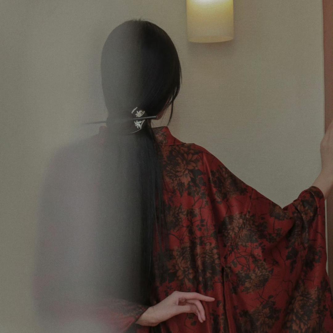 深圳潮汐象精品折扣女装（现货直播）