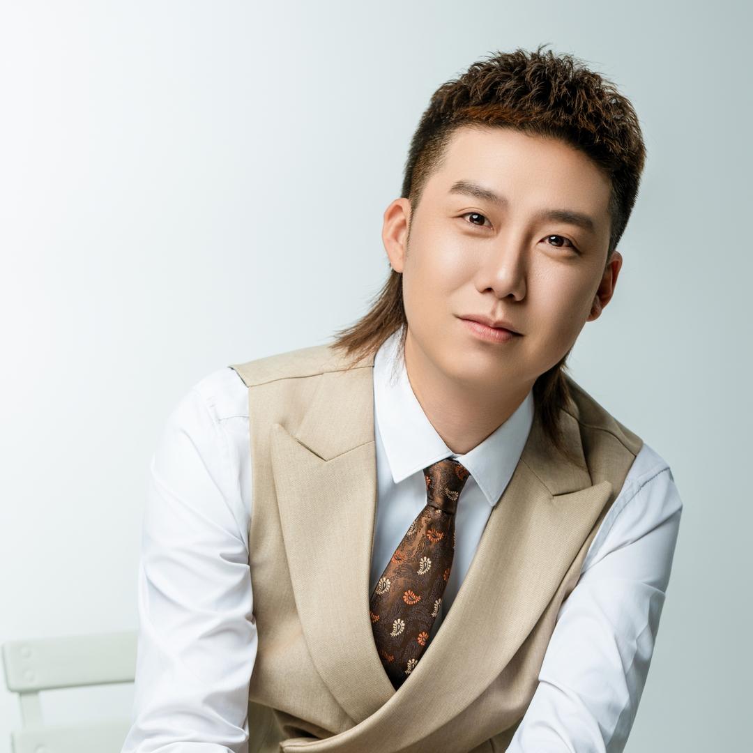 邹平专业烫发羽飛