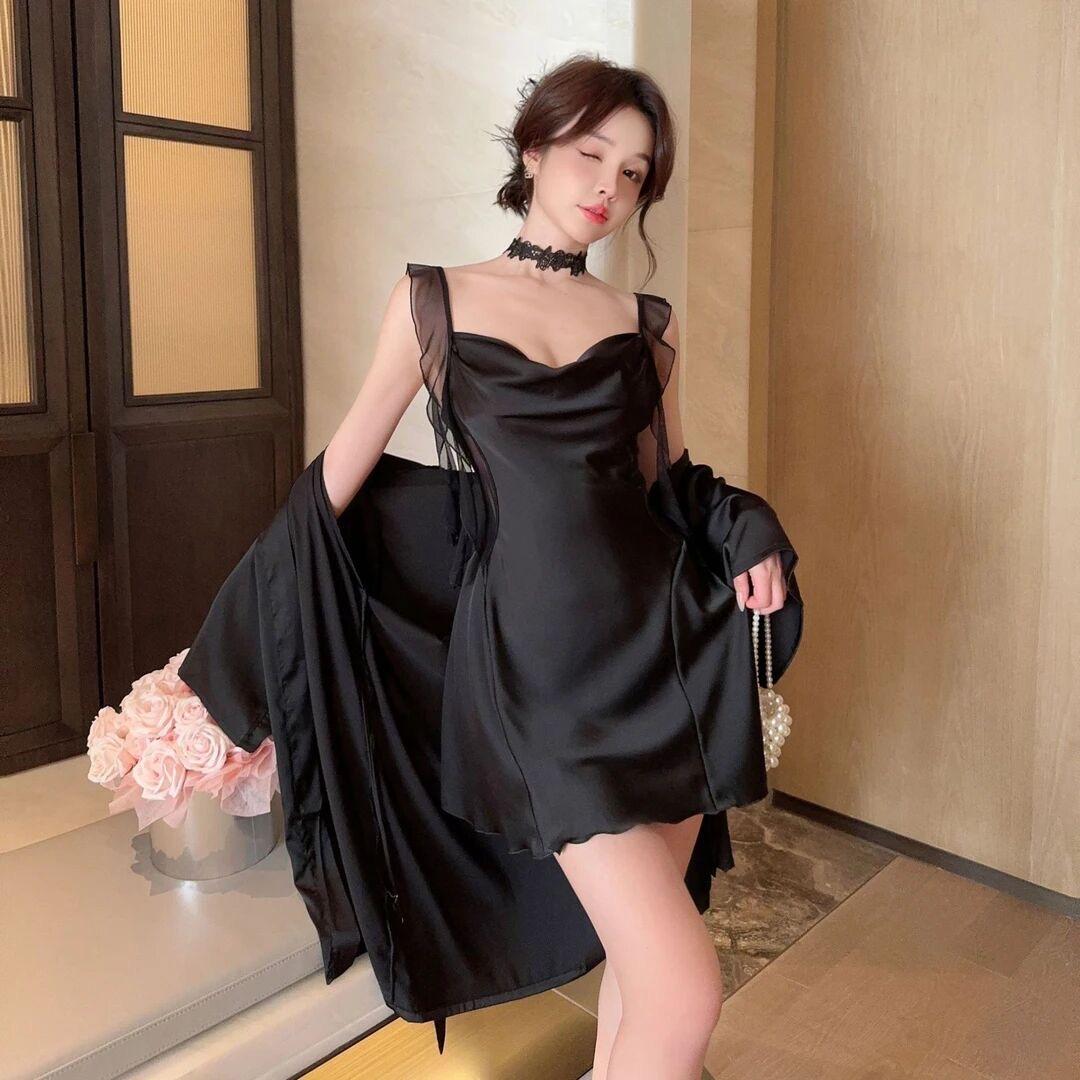 慕夜绮轻奢睡衣