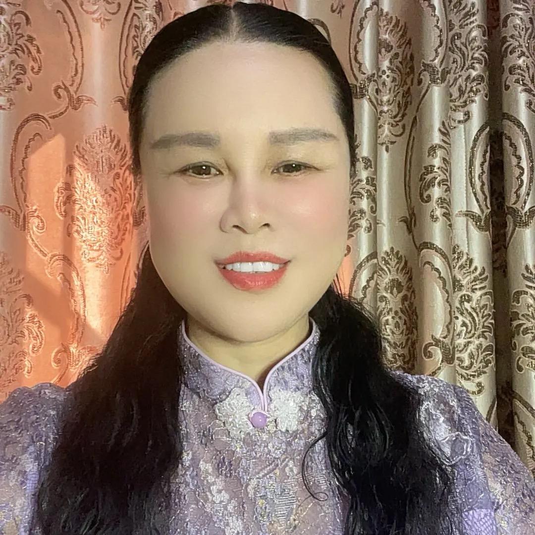 江昱萱
