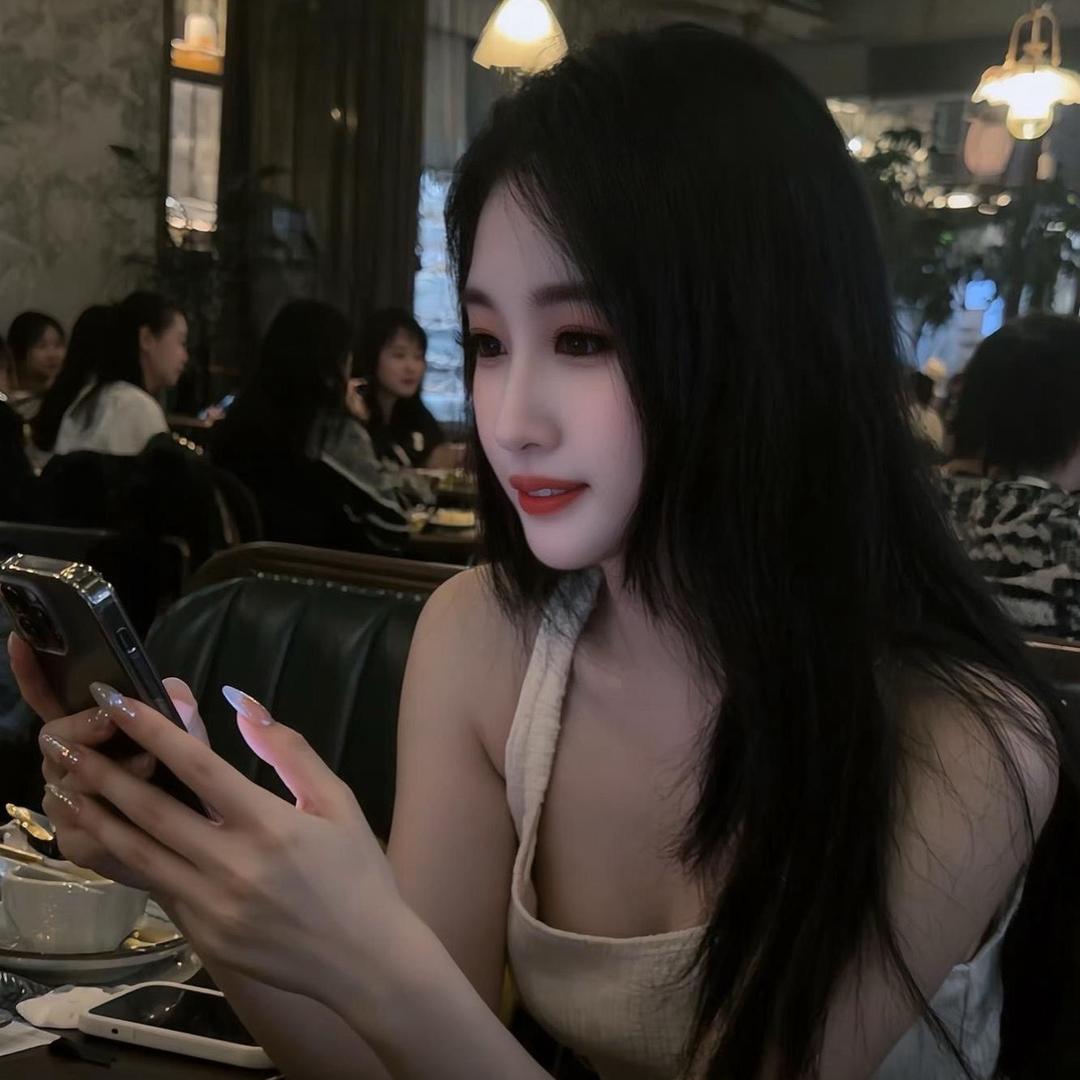 陈小姐男装女装店