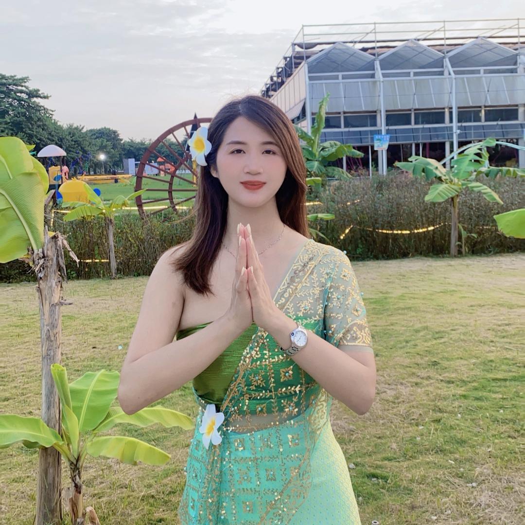 是藜藜吖