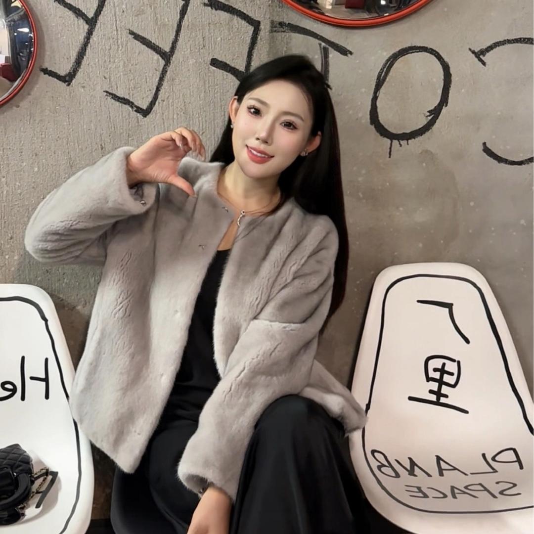 海宁优优轻奢水貂裘皮馆