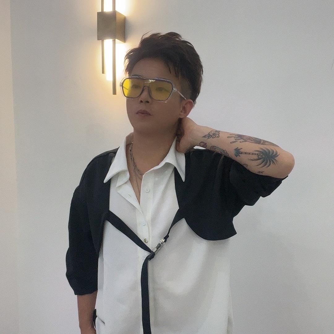 保山假发补发啊猴艾秀发型设计
