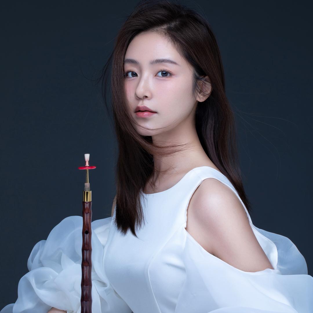 刘雯雯-Aiwen