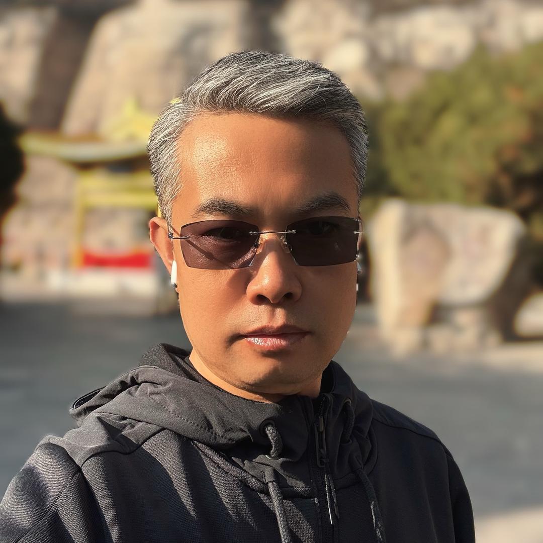 王大勇（辞职炒股）