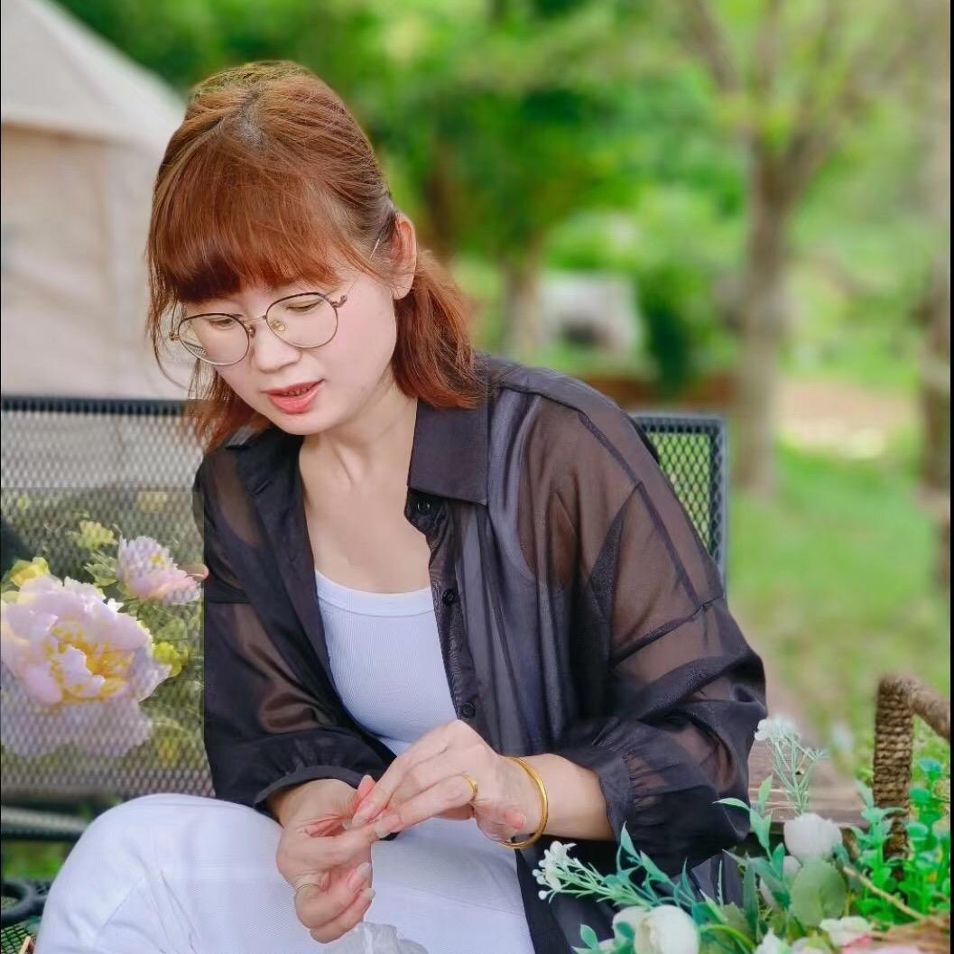 叶子女装