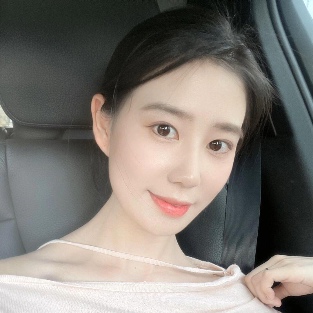 㖻吺