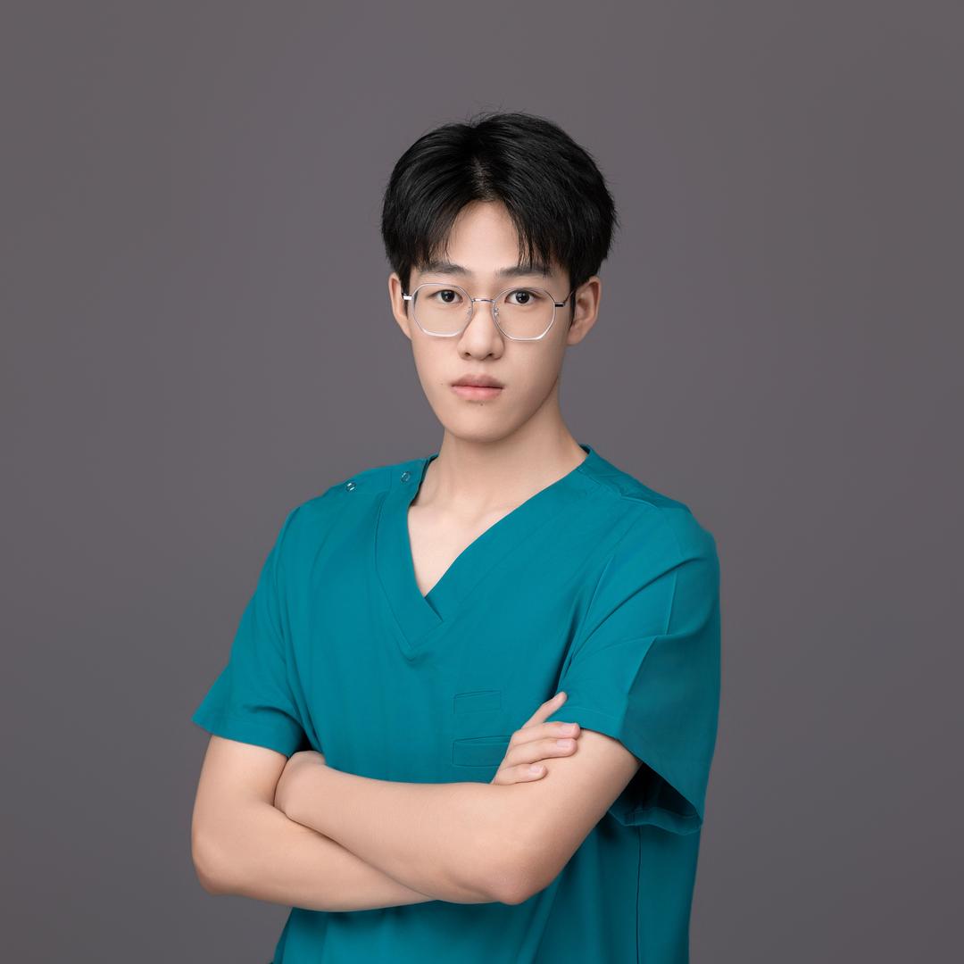 刘亚慧运动康复中心-小姜