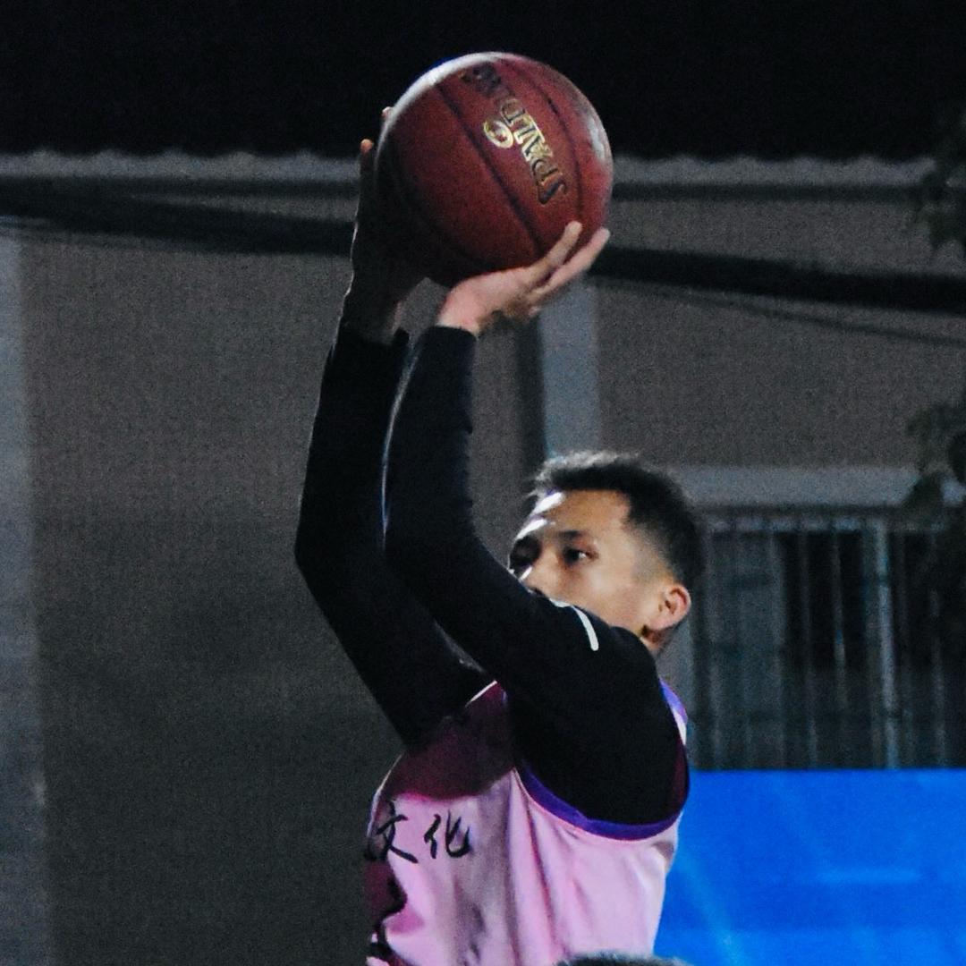 左手 杨教练